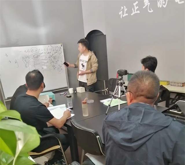 電池技術交流學習十月班開啟邀請函